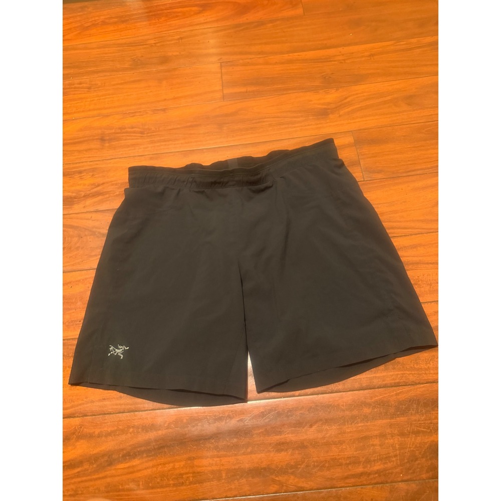Arc'teryx Cormac Shorts Men's M Black Trail Running Athletic Gym Hiking Liner